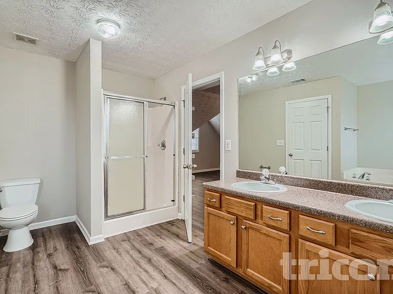 80 Maple Trce — Photo 9