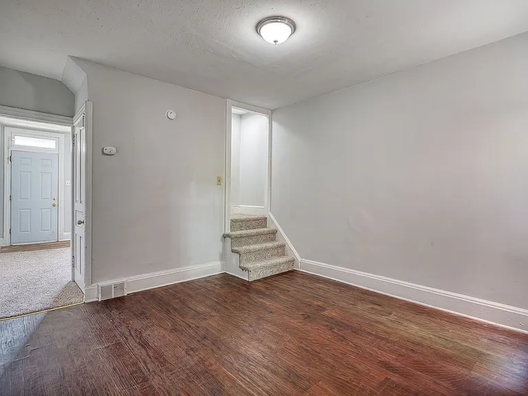 645 Camp St — Photo 10
