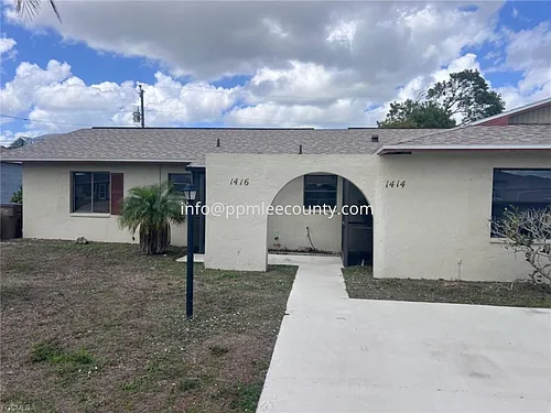 1416 SE 1st Pl Photo 1