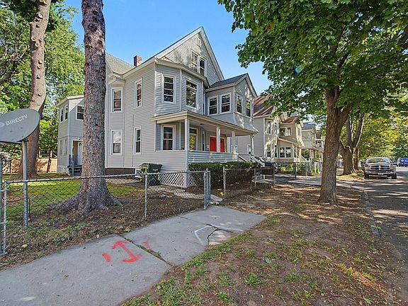 3rd image of 62-64 Alderman St