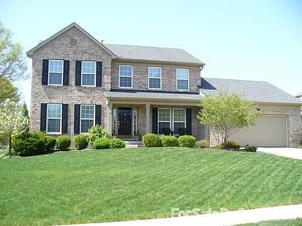 Welcome To Brierly Ridge Estates!
						:
						Traditional style two- story home in a family friendly neighborhood.