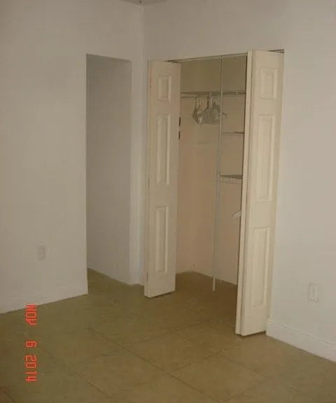345 NW 34th St #3 — Photo 5