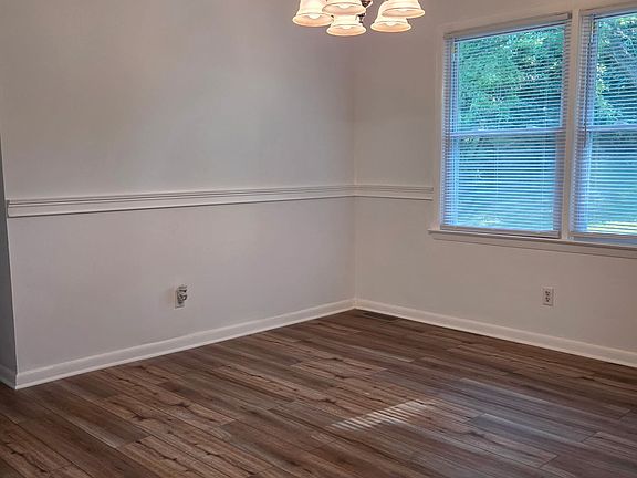 3rd image of 6458 Monica Dr