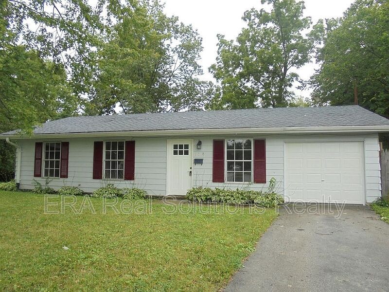1st image of 108 Woodview Dr