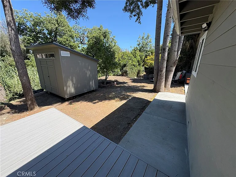 1126 S Patton Ave — Photo 11