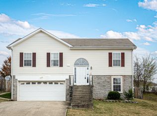 1011 Granny White Rd, Clarksville, TN 37040