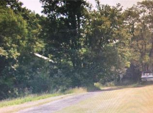 1250 Boies Rd, East Aurora, NY 14052