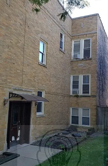 4512 N Laporte Ave #2R — Photo 2