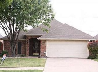 2036 Village Grn, Richardson, TX 75081