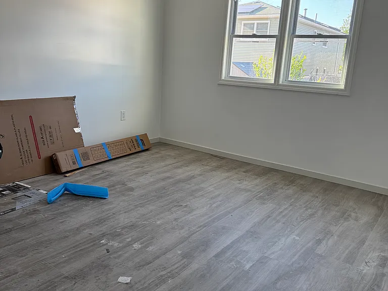 Hank Pl — Photo 5