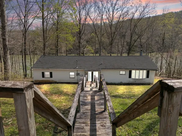 394 Hollars Cemetery Rd, Bronston, KY 42518