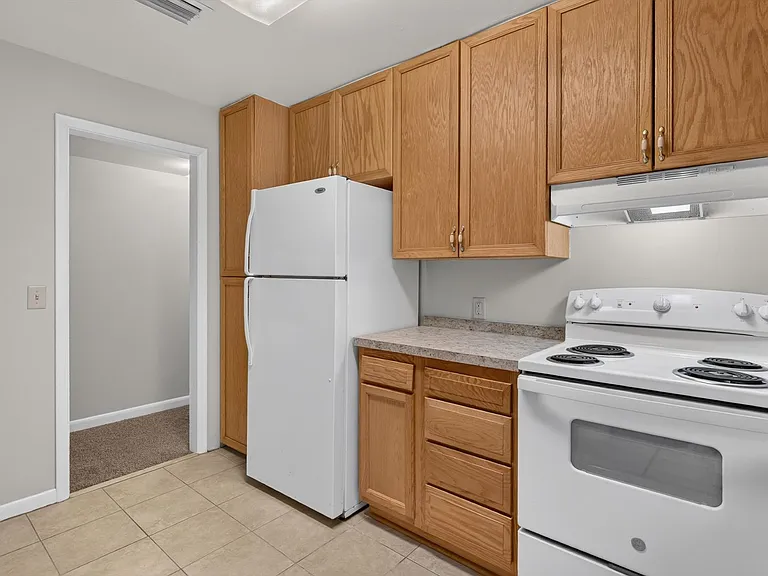 2618 Arlex Dr E — Photo 15