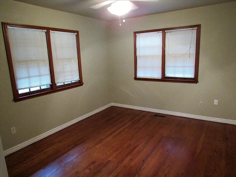 9909 Sunnymeade Pl — Photo 10
