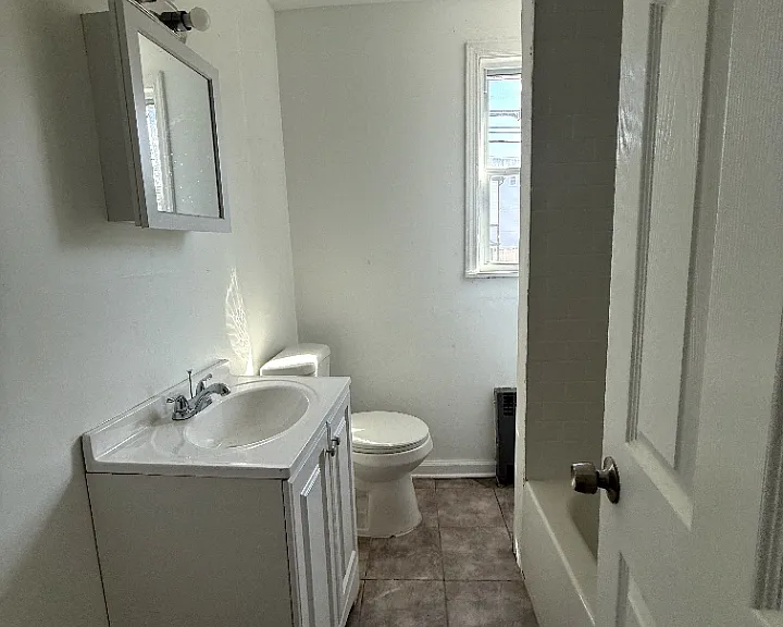 338 Myrtle Ave #1B — Photo 3