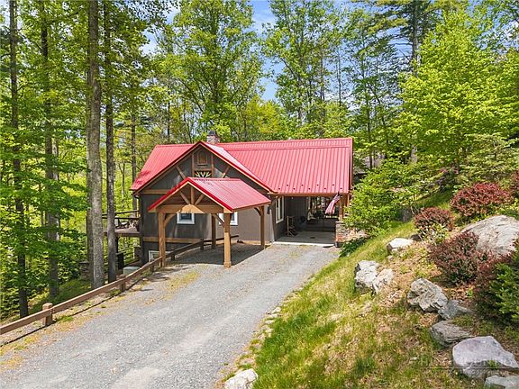 2nd image of 506 Crystal Mountain Road