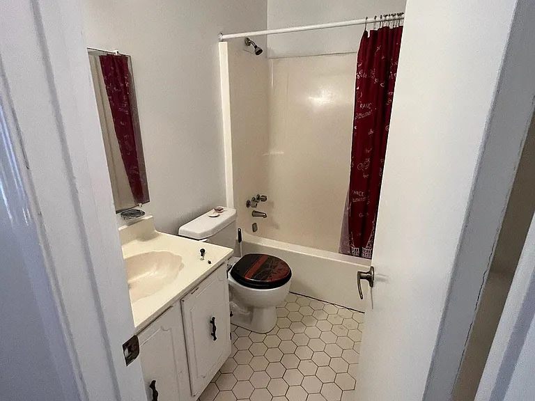 5973 Beechwalk Dr — Photo 36