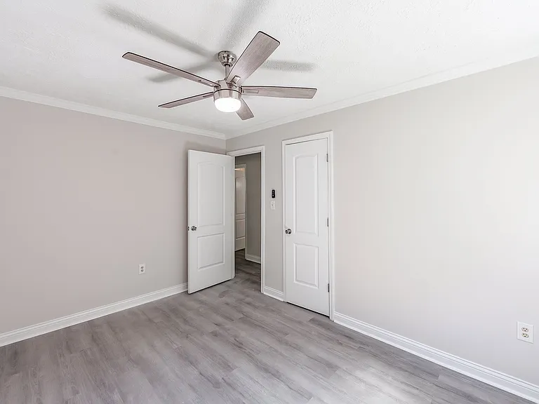 28 Falcon Rd — Photo 17