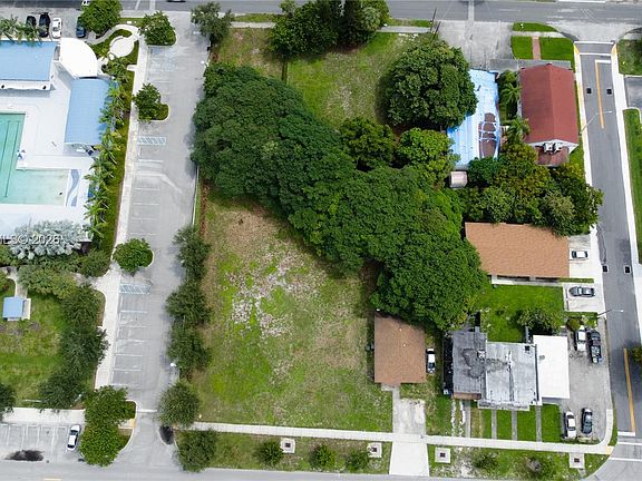 3rd image of 708 NW 2nd Ave