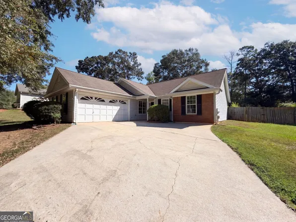 105 Nanci Ct, Stockbridge, GA 30281