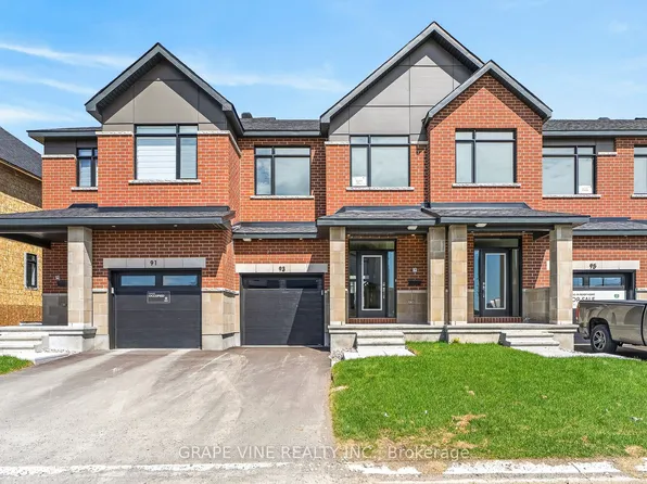 93 San Felice Cir, Kanata, ON K2S 2R9