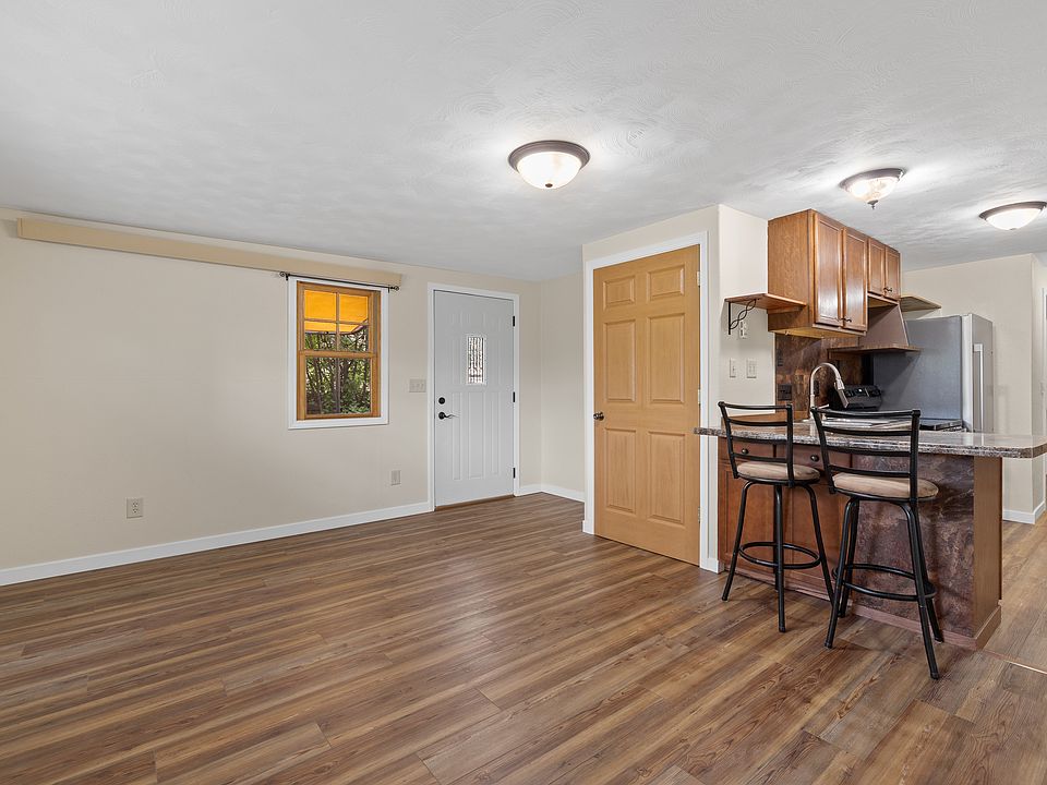 Bright, open living and kitchen area