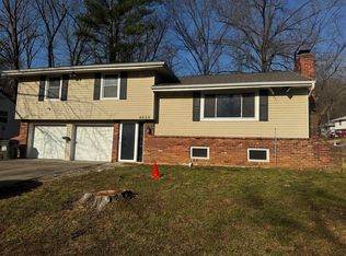 4820 NW Woody Creek Ln, Kansas City, MO 64151