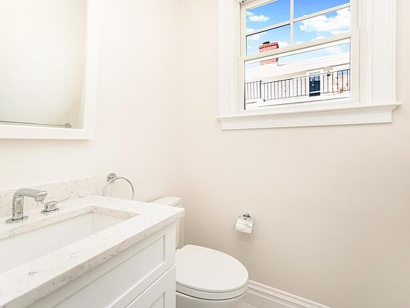 3rd image of 44 Park Hill Ter #4