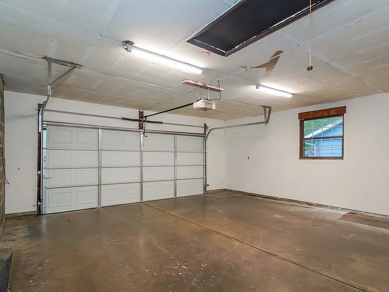3420 Wedgewood Dr — Photo 22
