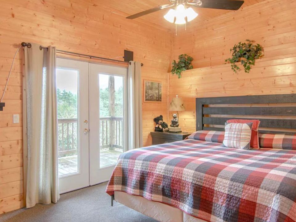 22nd image of 909 Fawn Hollow Trl