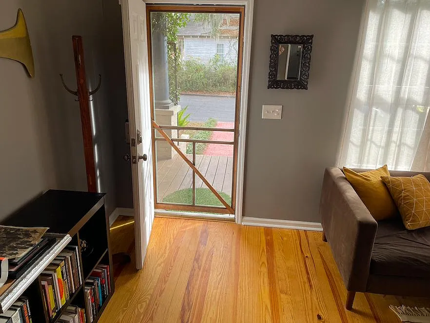 2032 Vermont Ave — Photo 3