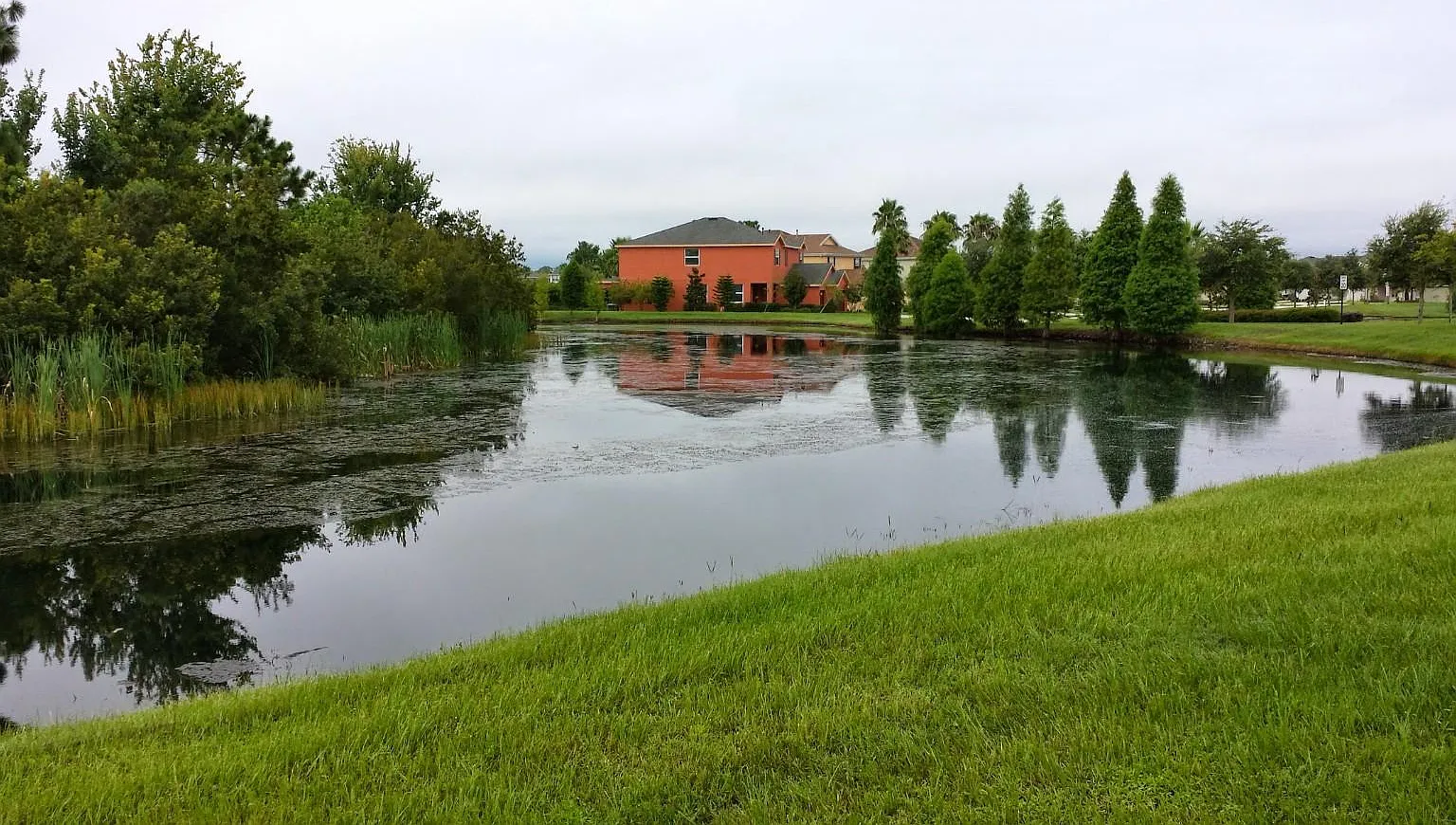 4 bed, 2462 sqft, $2,800 — Photo 1