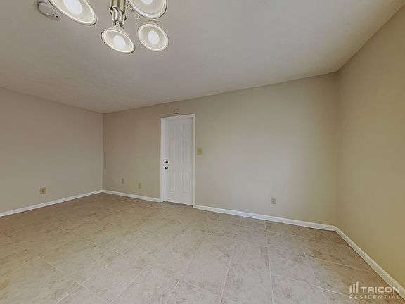 5th image of 3809 Ravenna Dr