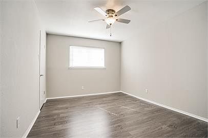 2nd image of 5109 Gaston Ave APT 101