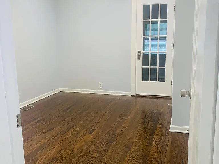 3331 N Neenah Ave #1 — Photo 15
