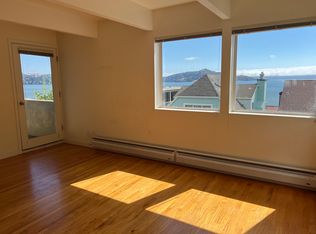 15 2nd St APT 5, Sausalito, CA 94965