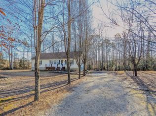 5281 Barham Rd, Barhamsville, VA 23011