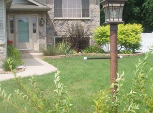 2724 Costello Dr, Portage, IN 46368