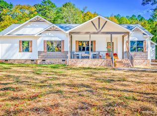 2481 Shelton Ave, Statesville, NC 28677
