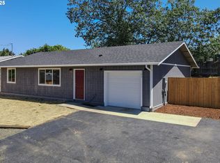 180 SE Darrell Ave, Winston, OR 97496