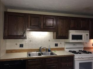 74 Stafford St, Charlton, MA 01507