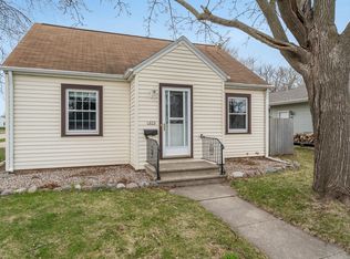 1857 Hubbard St, Oshkosh, WI 54902