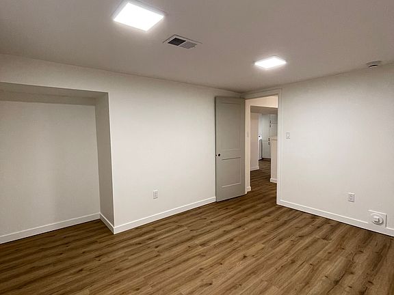 5th image of 11625 83rd St NW