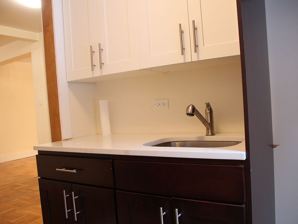 1st image of 635 Rogers Ave #6K