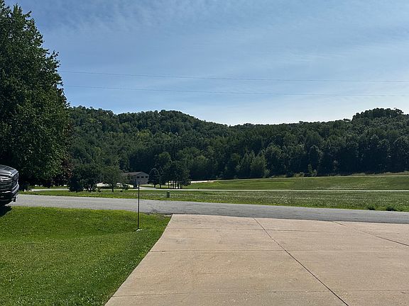3rd image of W6040 Bucklin Rd