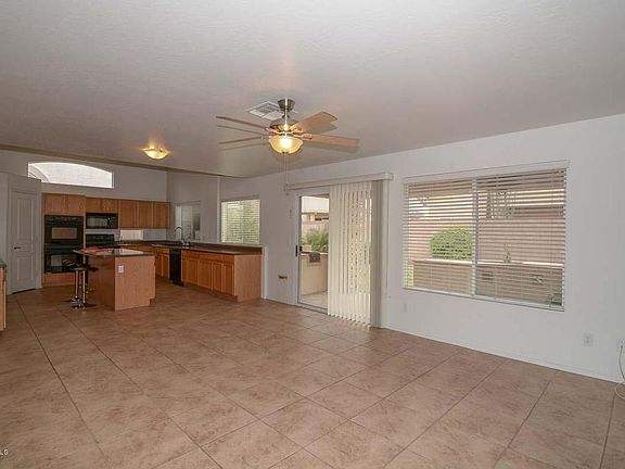 4th image of 16036 N 11th Ave Unit 1132