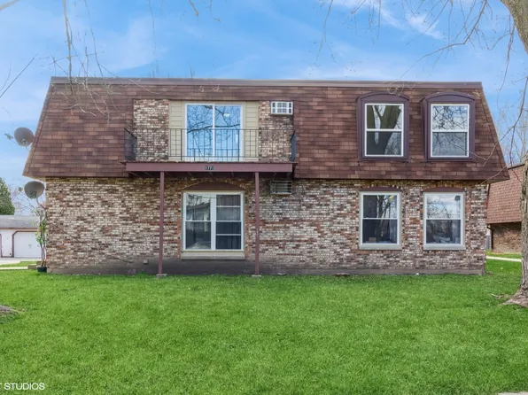 1770 Felten Rd, Aurora, IL 60505