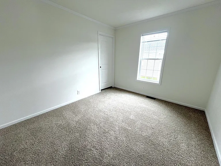 16181 Lancaster Way — Photo 24