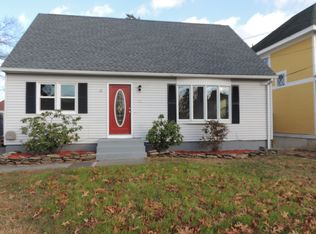 83 Wollaston St, Springfield, MA 01119