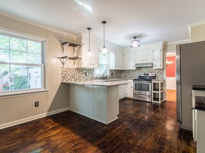 451 Harcourt Pl, Newport News, VA, 23602