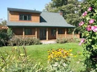 6250 N Putnam Rd, Northport, MI 49670